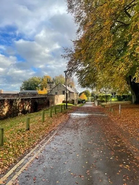 Country house Home Farm Rooms In The Grounds Of Wentworth Castle Barnsley